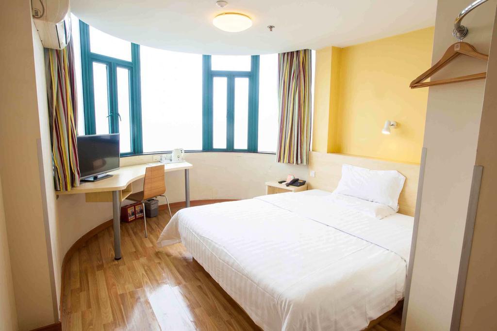 7Days Inn Loudi Walking Street Номер фото